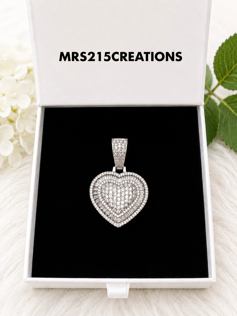 NIB MRS215 Heart Pendant